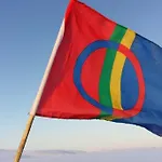 Chalet Aurora Moekki Porealtaalla Lapissa Tenojoen Rannassa *